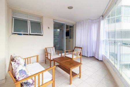 Sala - Varanda de apartamento para alugar com 1 quarto, 62m² em Cidade Monções, São Paulo