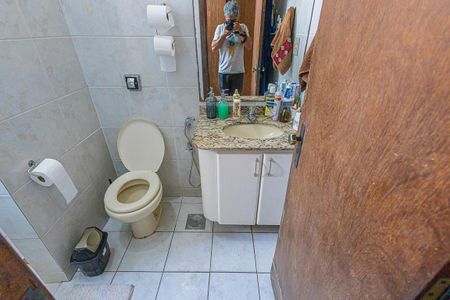 Casa à venda com 435m², 4 quartos e 4 vagassuite