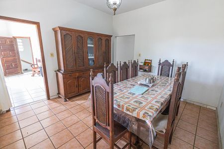 Casa à venda com 435m², 4 quartos e 4 vagascopa