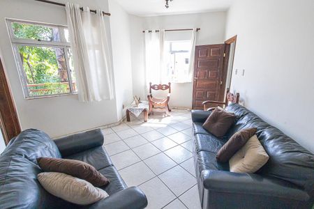 Casa à venda com 435m², 4 quartos e 4 vagassala