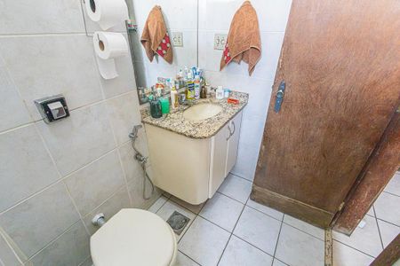 Casa à venda com 435m², 4 quartos e 4 vagassuite