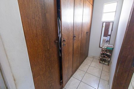 Casa à venda com 435m², 4 quartos e 4 vagascloset