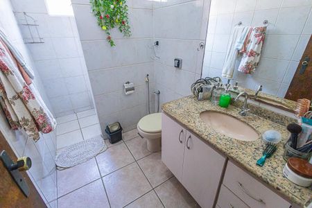 Casa à venda com 435m², 4 quartos e 4 vagasbanheiro