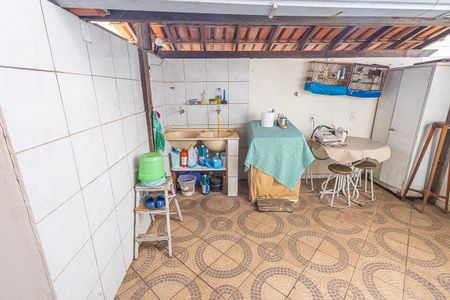 Casa à venda com 435m², 4 quartos e 4 vagasarea de serviço