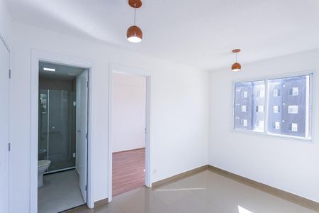 Sala de apartamento para alugar com 2 quartos, 33m² em Parque Pan Americano, São Paulo