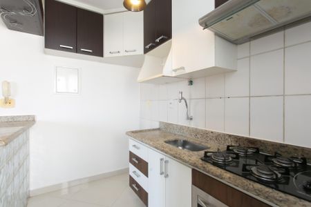Apartamento à venda com 42m², 2 quartos e 1 vagaCozinha - Armários