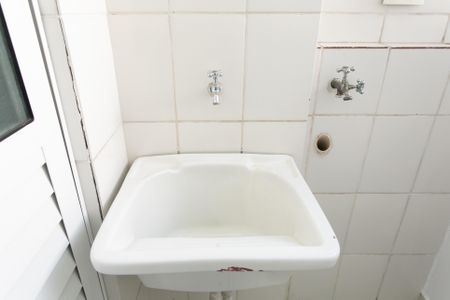 Apartamento à venda com 42m², 2 quartos e 1 vagaÁrea de Serviço - Tanque 