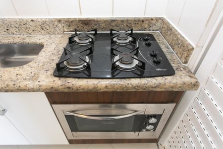 Apartamento à venda com 42m², 2 quartos e 1 vagaCozinha - Fogão 