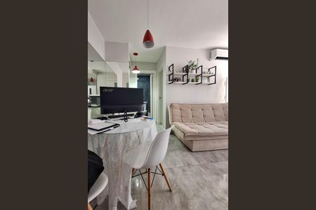 Sala de apartamento para alugar com 1 quarto, 40m² em Centro, Niterói