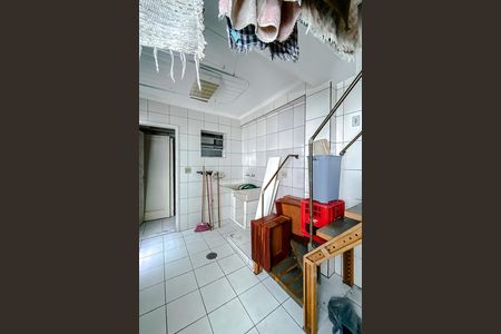 Casa à venda com 92m², 4 quartos e 1 vaga Casa à venda com 92m², 4 quartos e 1 vagaÁrea de Serviço