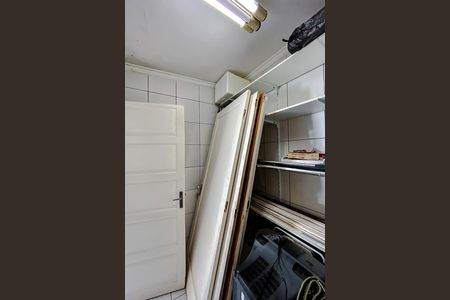 Casa à venda com 92m², 4 quartos e 1 vaga Casa à venda com 92m², 4 quartos e 1 vagaQuarto de Serviço