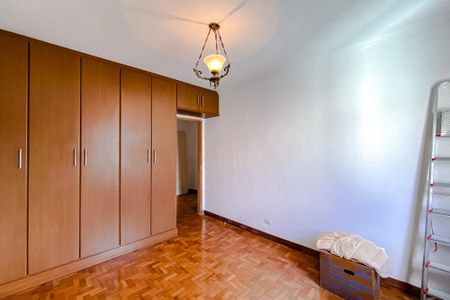 Casa à venda com 92m², 4 quartos e 1 vaga Casa à venda com 92m², 4 quartos e 1 vagaQuarto 1