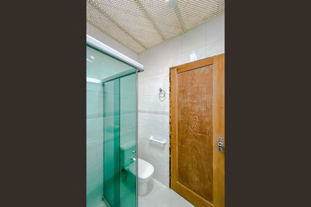 Casa à venda com 92m², 4 quartos e 1 vaga Casa à venda com 92m², 4 quartos e 1 vagaBanheiro