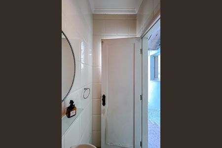 Casa à venda com 92m², 4 quartos e 1 vaga Casa à venda com 92m², 4 quartos e 1 vagaBanheiro