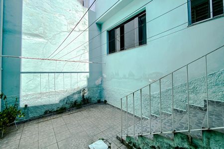 Casa à venda com 92m², 4 quartos e 1 vaga Casa à venda com 92m², 4 quartos e 1 vagaÁrea externa