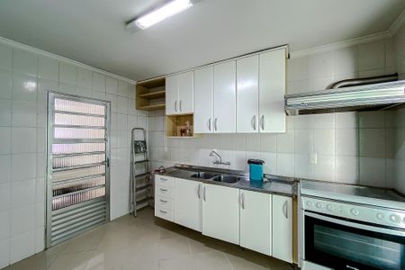 Casa à venda com 92m², 4 quartos e 1 vaga Casa à venda com 92m², 4 quartos e 1 vagaCozinha