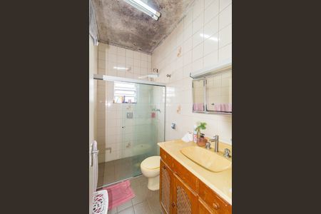 Casa à venda com 100m², 2 quartos e 1 vaga Casa à venda com 100m², 2 quartos e 1 vagaBanheiro