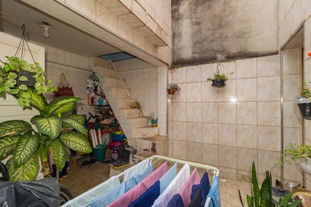 Casa à venda com 100m², 2 quartos e 1 vaga Casa à venda com 100m², 2 quartos e 1 vagaÁrea de Serviço