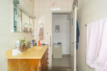 Casa à venda com 100m², 2 quartos e 1 vaga Casa à venda com 100m², 2 quartos e 1 vagaBanheiro