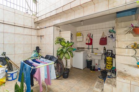 Casa à venda com 100m², 2 quartos e 1 vaga Casa à venda com 100m², 2 quartos e 1 vagaÁrea de Serviço