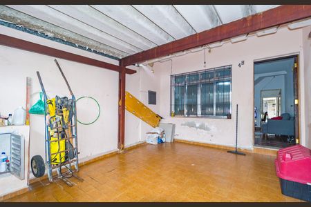 Casa à venda com 100m², 2 quartos e 1 vaga Casa à venda com 100m², 2 quartos e 1 vagaGaragem