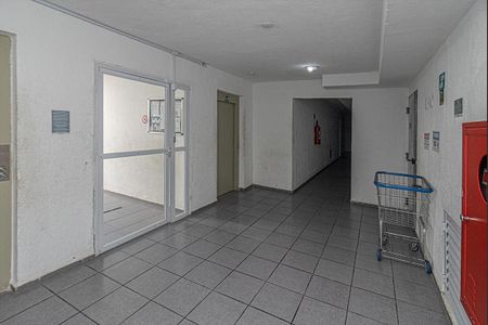 Apartamento para alugar com 44m², 2 quartos e sem vagahall de entrada_1