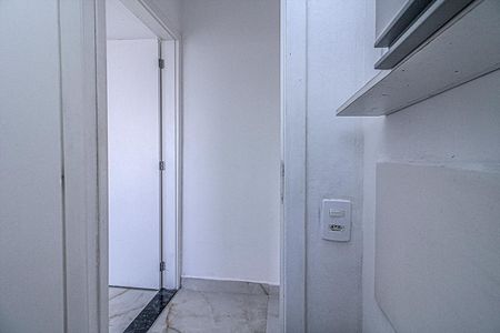 Apartamento para alugar com 44m², 2 quartos e sem vagabanheiro social_4