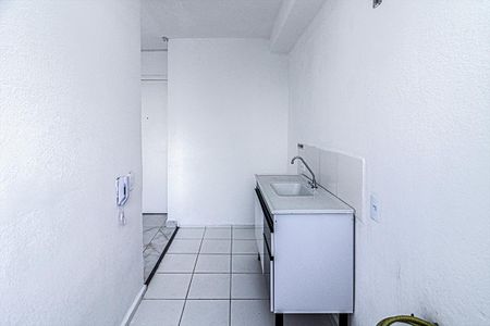 Apartamento para alugar com 44m², 2 quartos e sem vagacozinha e área de serviço compartilhadas_5