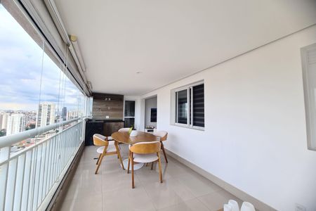 Apartamento à venda com 77m², 2 quartos e 2 vagasVaranda gourmet