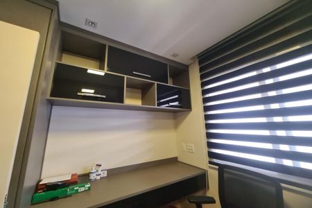 Apartamento à venda com 77m², 2 quartos e 2 vagasEscritório