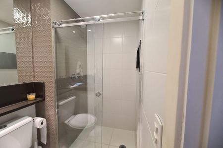 Apartamento à venda com 77m², 2 quartos e 2 vagasBanheiro