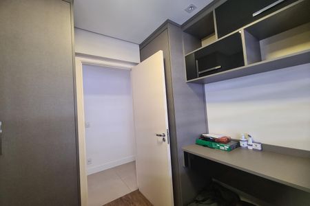 Apartamento à venda com 77m², 2 quartos e 2 vagasEscritório