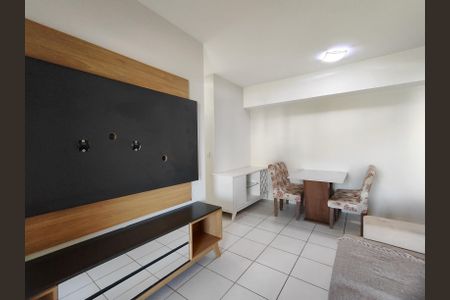 Sala de apartamento para alugar com 2 quartos, 75m² em Recreio dos Bandeirantes, Rio de Janeiro