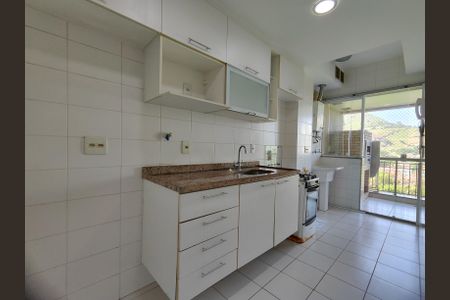 Apartamento à venda com 75m², 2 quartos e 1 vaga Apartamento à venda com 75m², 2 quartos e 1 vagaCozinha