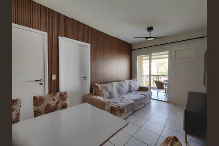 Sala de apartamento para alugar com 2 quartos, 75m² em Recreio dos Bandeirantes, Rio de Janeiro
