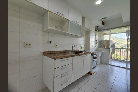 Apartamento à venda com 75m², 2 quartos e 1 vaga Apartamento à venda com 75m², 2 quartos e 1 vagaCozinha