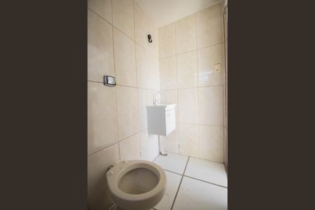 Casa para alugar com 66m², 3 quartos e sem vagaBanheiro da Suíte 1