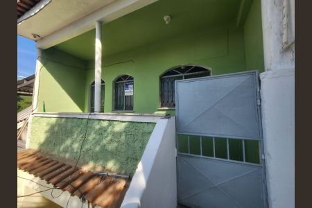 Casa para alugar com 66m², 3 quartos e sem vagaFachada