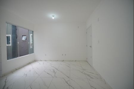 Sala de apartamento para alugar com 2 quartos, 68m² em Ingleses do Rio Vermelho, Florianópolis