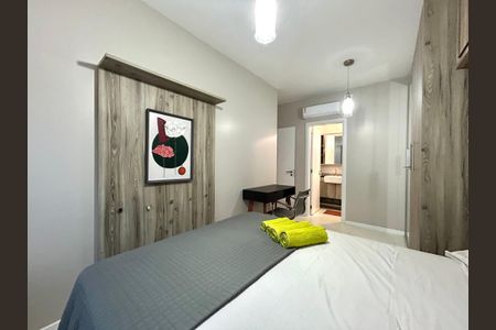 Suíte  de apartamento para alugar com 2 quartos, 80m² em Lagoa Pequena, Florianópolis