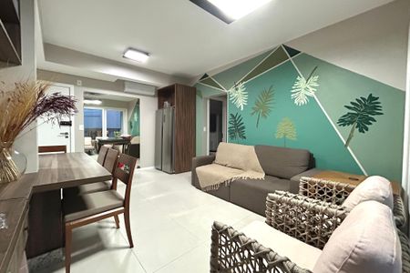 Sala de apartamento para alugar com 2 quartos, 80m² em Lagoa Pequena, Florianópolis