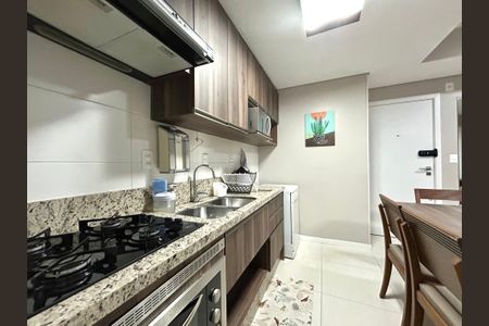 Apartamento para alugar com 80m², 2 quartos e 2 vagasCozinha 