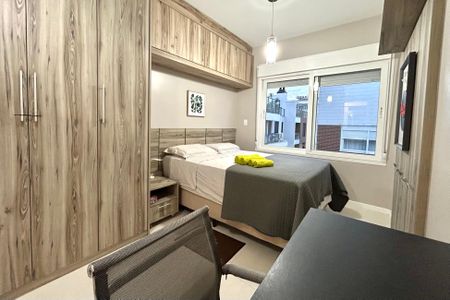 Apartamento para alugar com 80m², 2 quartos e 2 vagasSuíte 