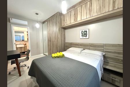 Apartamento para alugar com 80m², 2 quartos e 2 vagasSuíte 