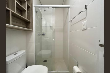 Apartamento para alugar com 80m², 2 quartos e 2 vagasBanheiro suíte 