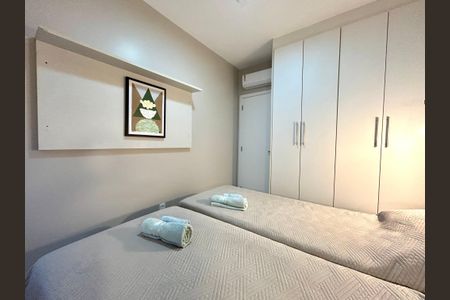 Apartamento para alugar com 80m², 2 quartos e 2 vagasQuarto