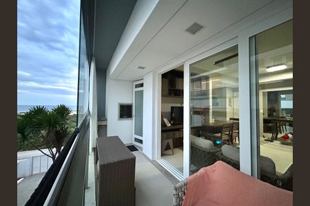 Apartamento para alugar com 80m², 2 quartos e 2 vagasVaranda 