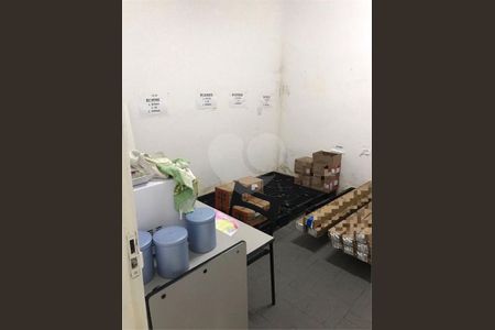 Casa à venda com 2 quartos, 180m² em Chácara Santo Antônio (Zona Sul), São Paulo