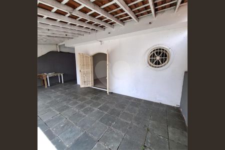 Casa à venda com 2 quartos, 100m² em Jardim Colonial, São Paulo