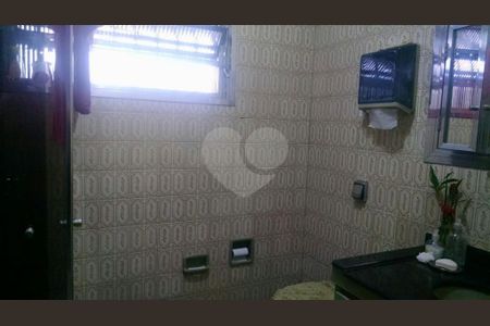 Casa à venda com 2 quartos, 260m² em Parque Brasil, São Paulo